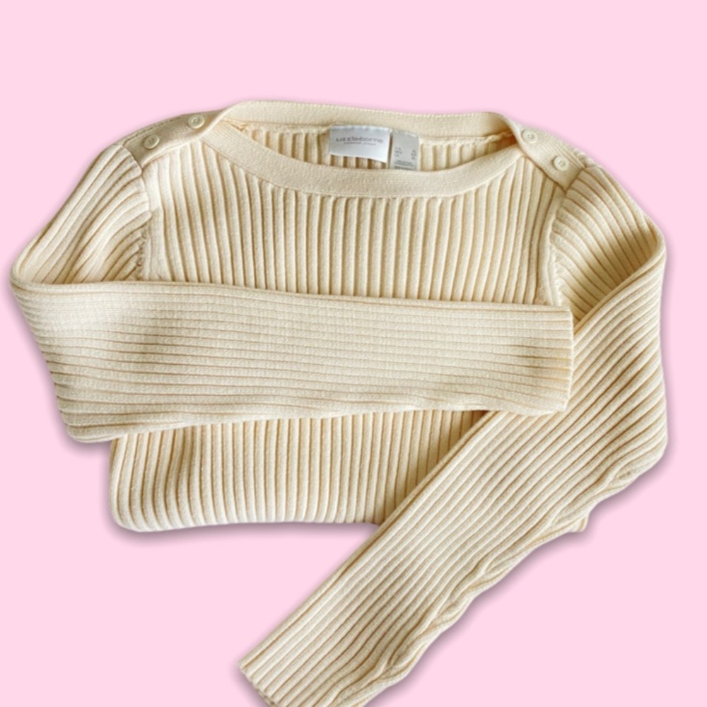Liz Claiborne beige/cream ribbed fitted sweater